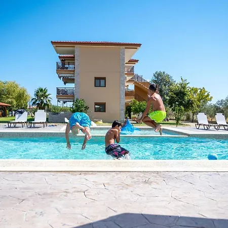 Lägenhet Rodon Garden