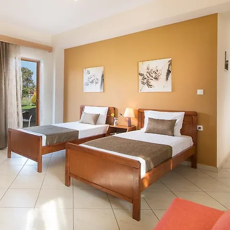 Lägenhet Rodon Garden Sarti